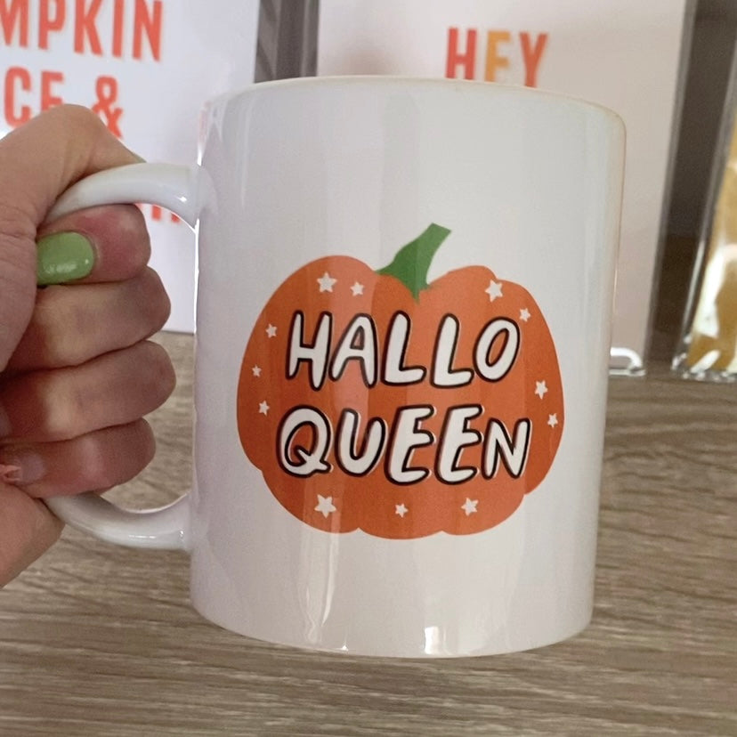 HalloQueen Halloween Autumn Mug